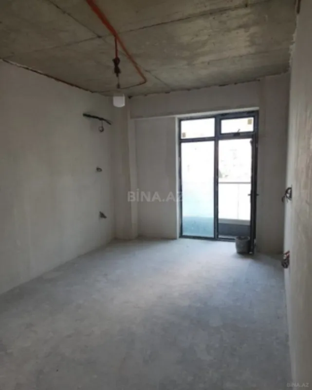 Satılır 3 otaqlı mənzil 148 m²