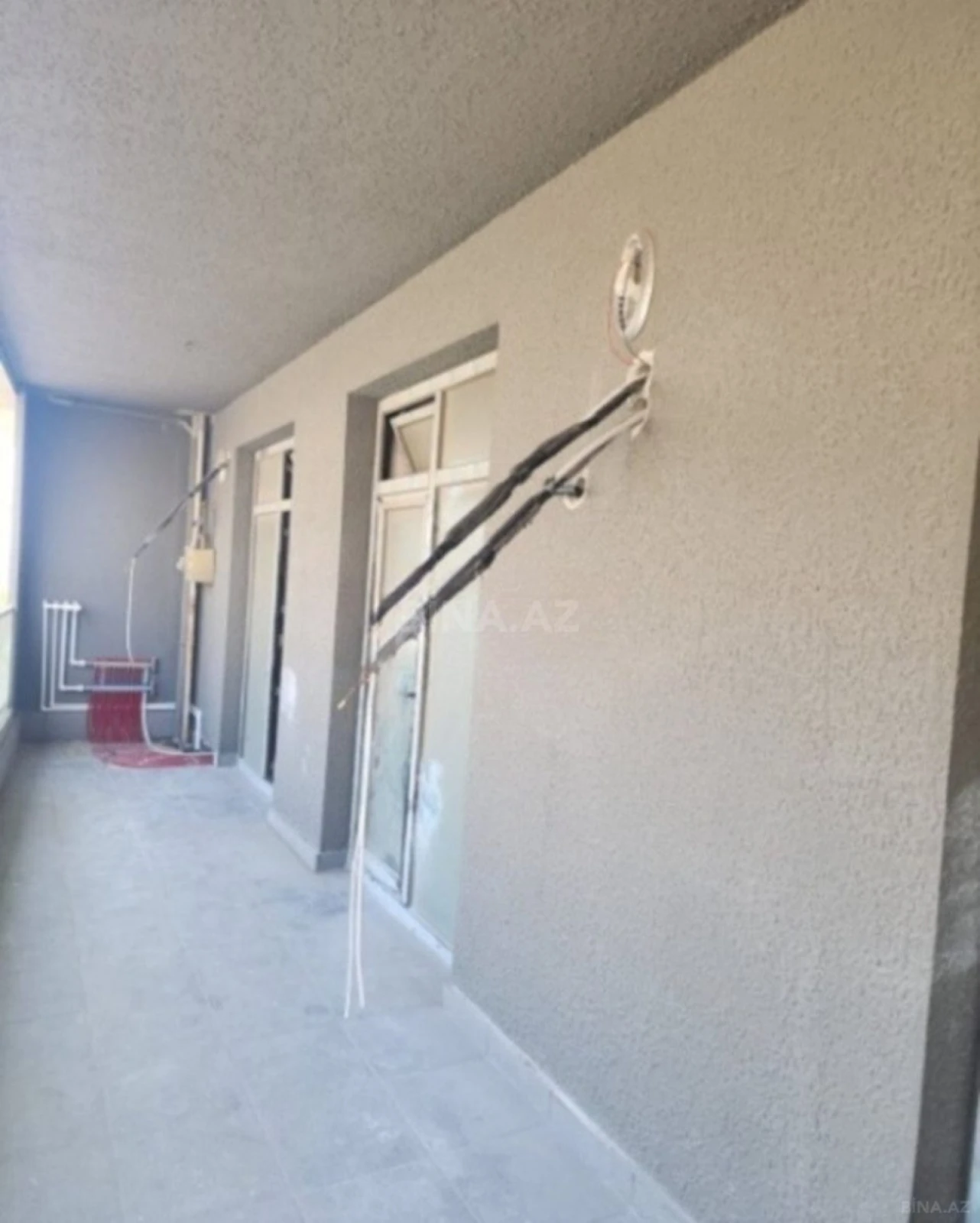 Satılır 3 otaqlı mənzil 148 m²