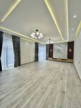 Satılır 4 otaqlı həyət evi 194 m²