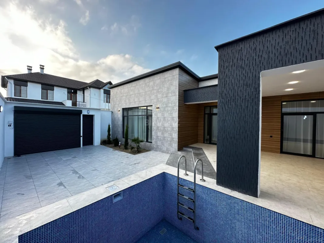 Satılır 4 otaqlı həyət evi 150 m²