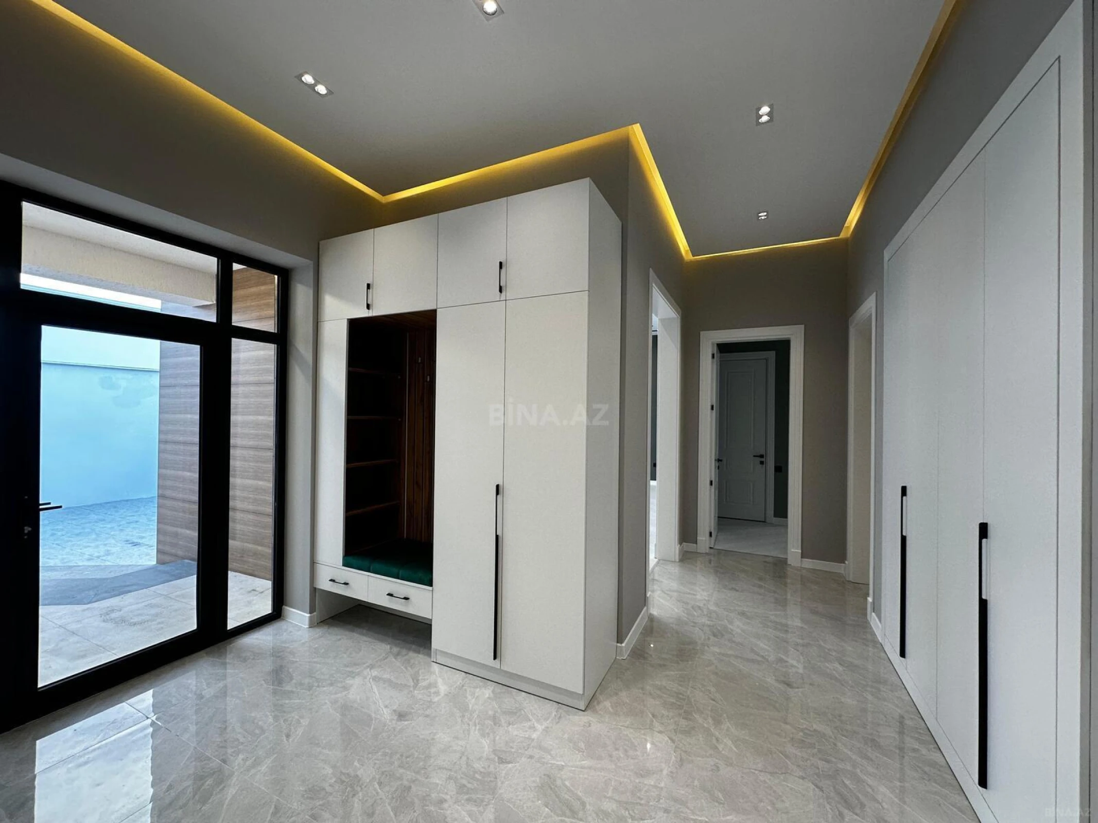 Satılır 4 otaqlı həyət evi 150 m²