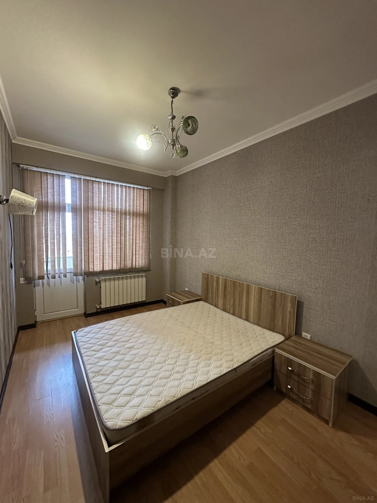 Satılır 2 otaqlı mənzil 63 m²