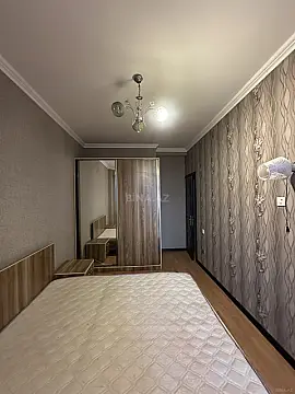 Satılır 2 otaqlı mənzil 63 m²