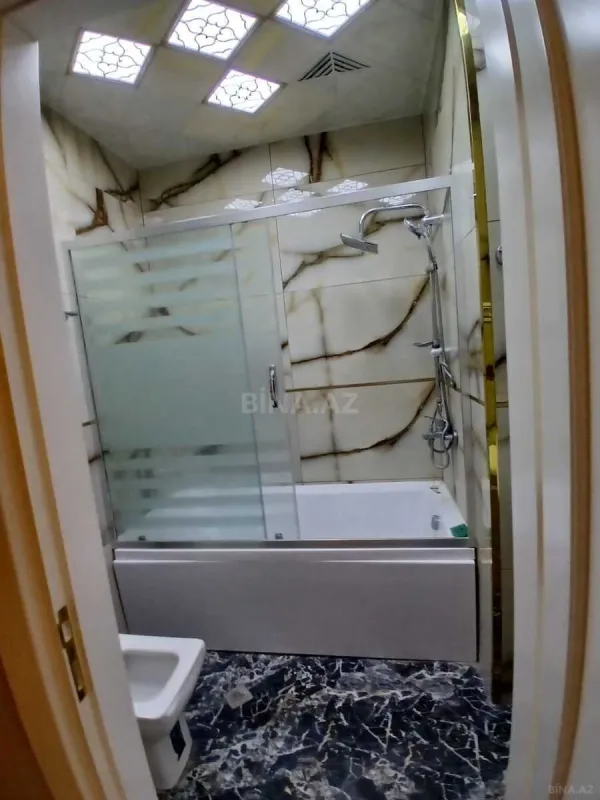 Kirayə verilir 2 otaqlı mənzil 90 m²