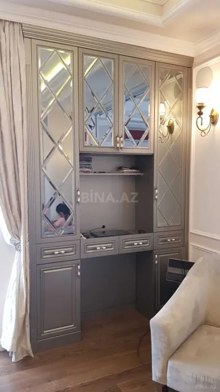 Kirayə verilir 3 otaqlı mənzil 111 m²