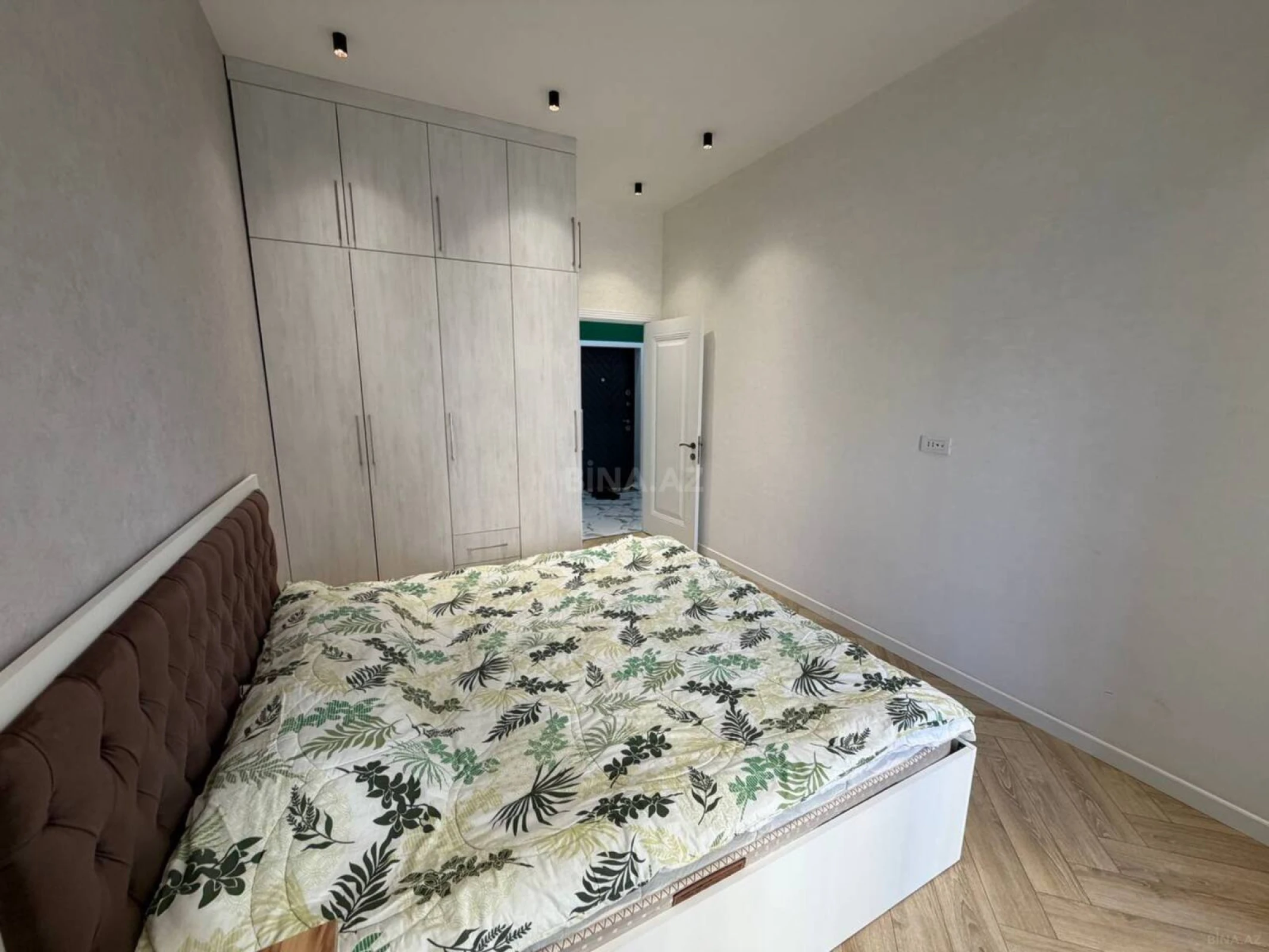 Satılır 2 otaqlı mənzil 58 m²