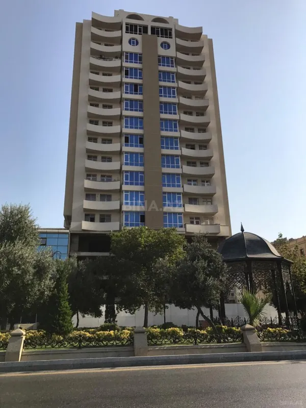 Satılır obyekt 110 m²