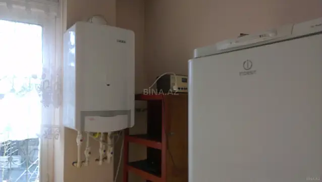 Satılır 5 otaqlı həyət evi 200 m²