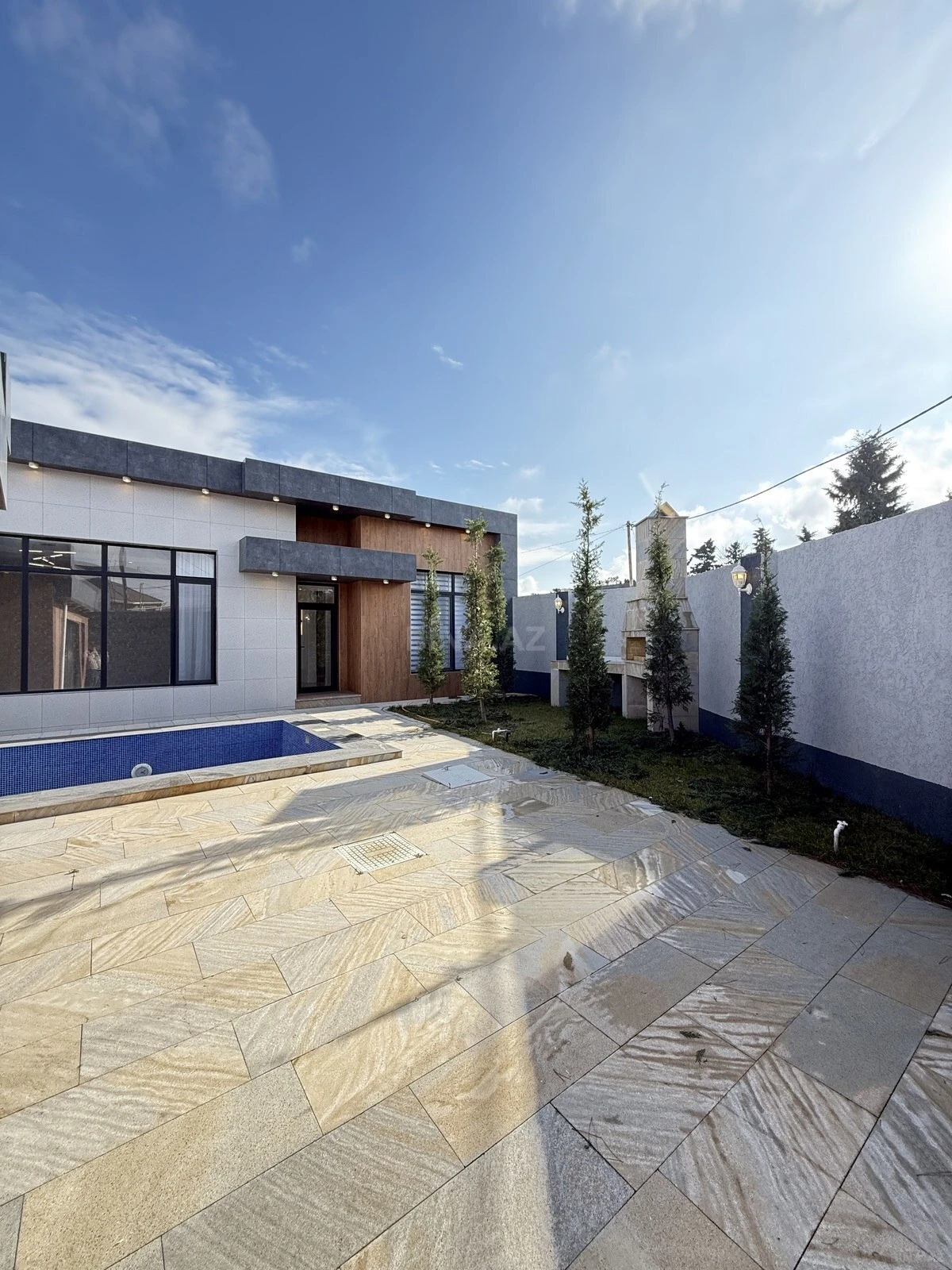 Satılır 4 otaqlı həyət evi 150 m²