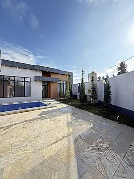 Satılır 4 otaqlı həyət evi 150 m²