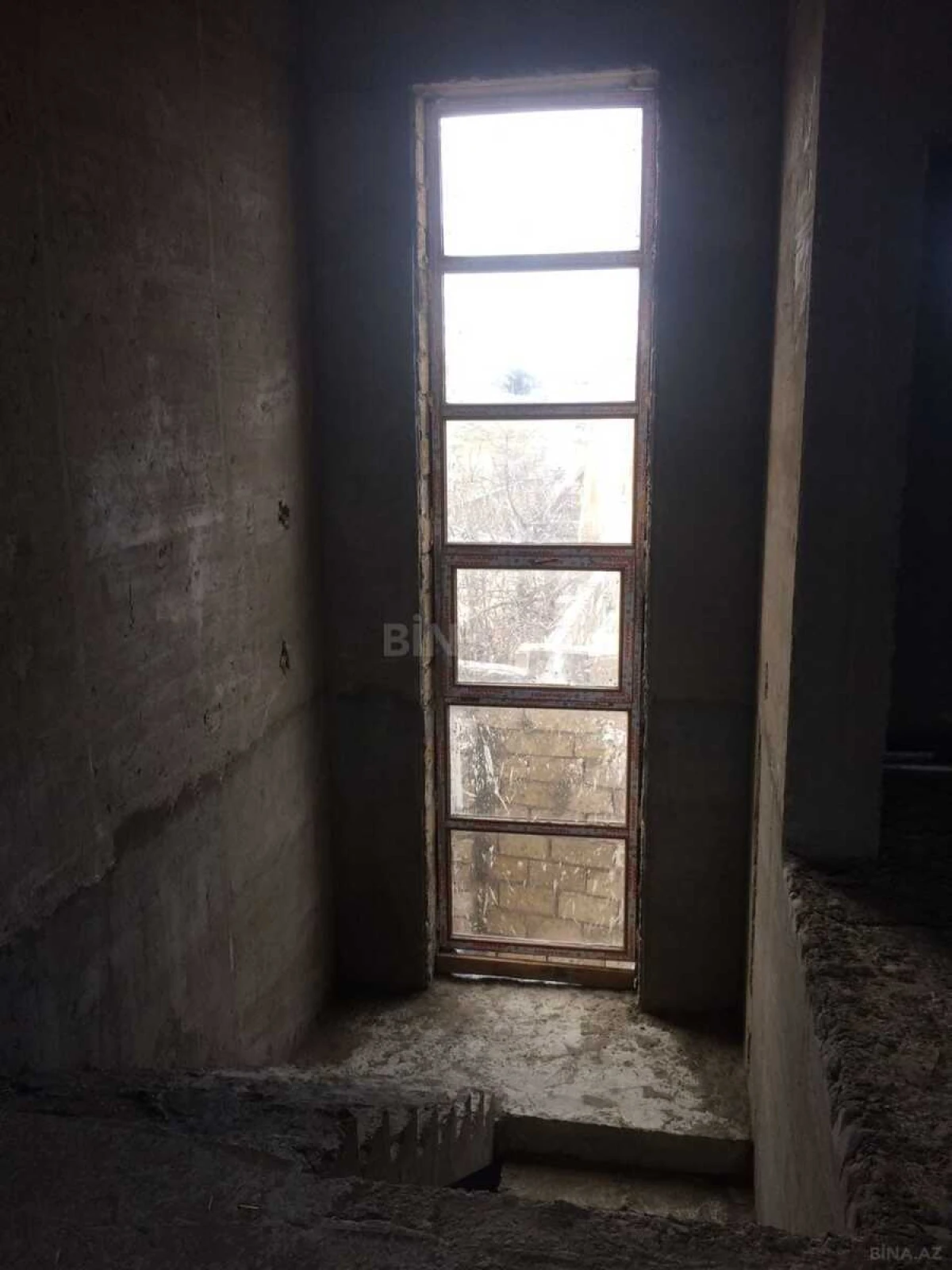 Satılır 7 otaqlı həyət evi 340 m²