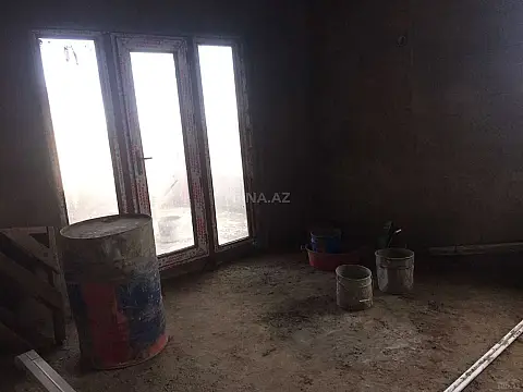 Satılır 7 otaqlı həyət evi 340 m²