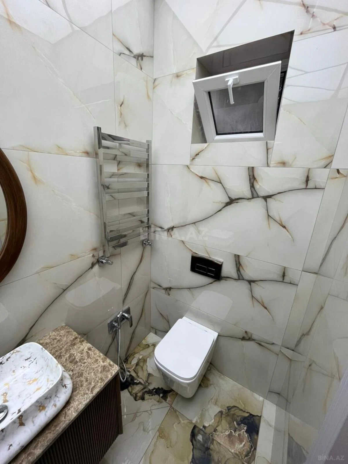 Satılır 4 otaqlı həyət evi 200 m²