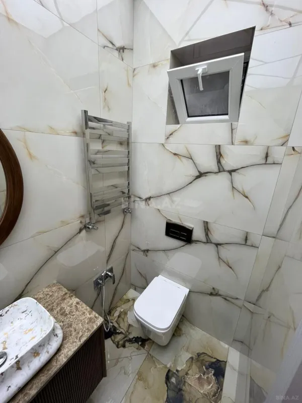 Satılır 4 otaqlı həyət evi 200 m²