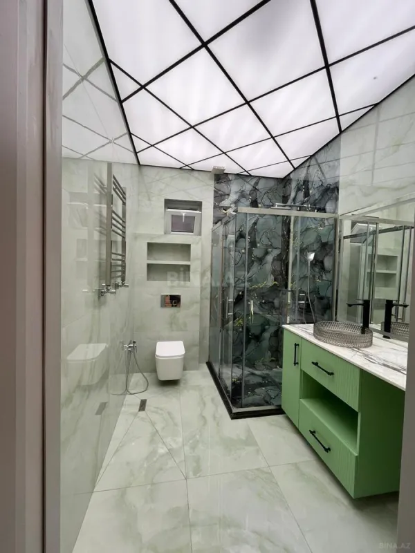 Satılır 4 otaqlı həyət evi 200 m²