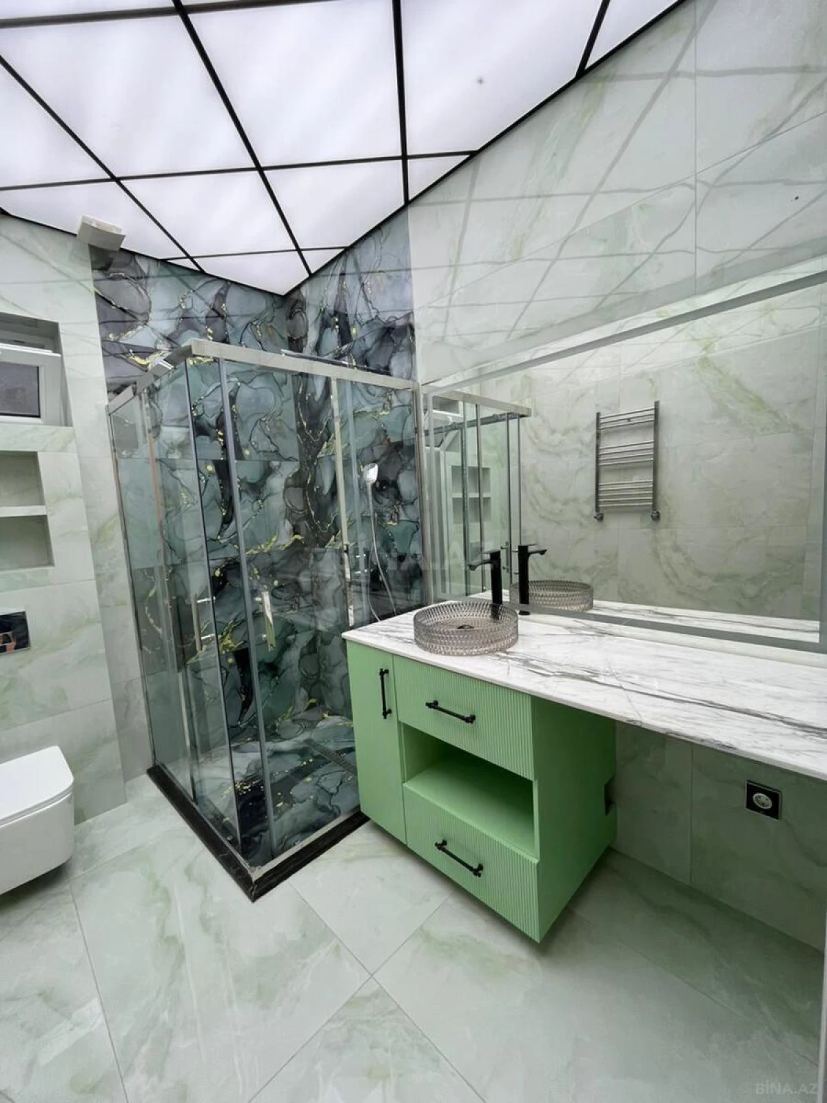 Satılır 4 otaqlı həyət evi 200 m²