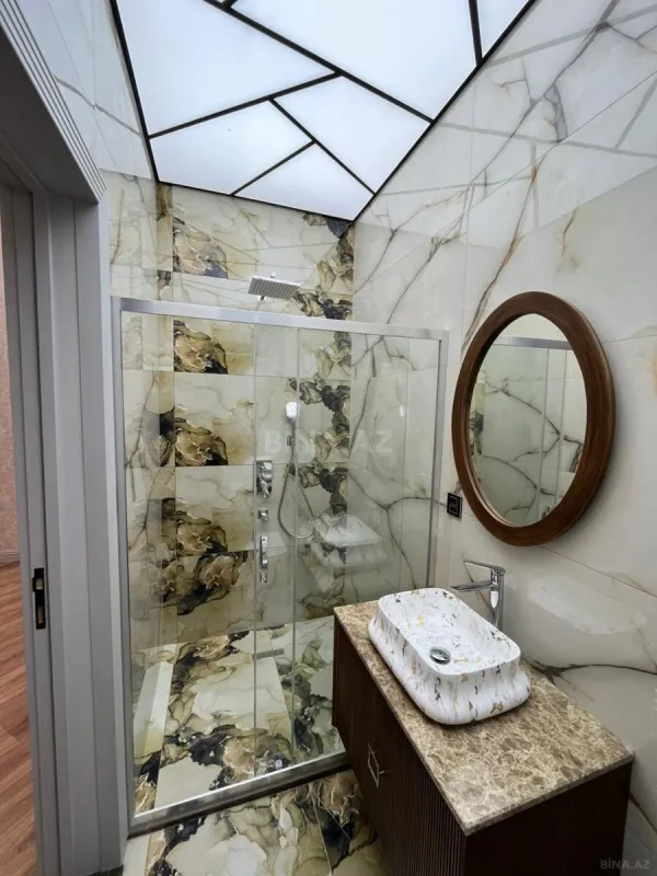 Satılır 4 otaqlı həyət evi 200 m²