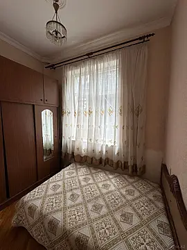 Satılır 2 otaqlı mənzil 45 m²
