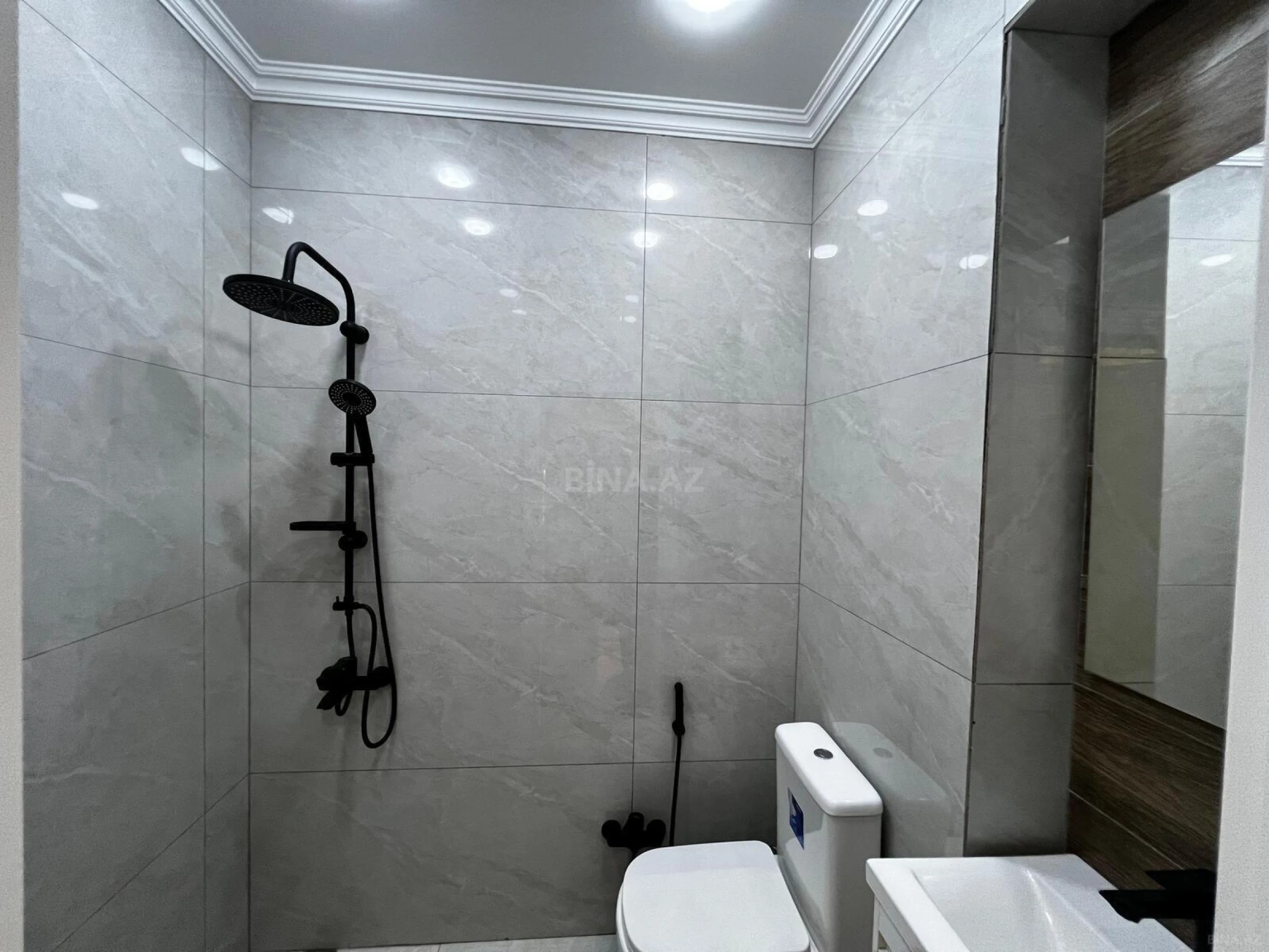 Satılır 2 otaqlı mənzil 39 m²