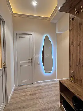 Kirayə verilir 2 otaqlı mənzil 62 m²