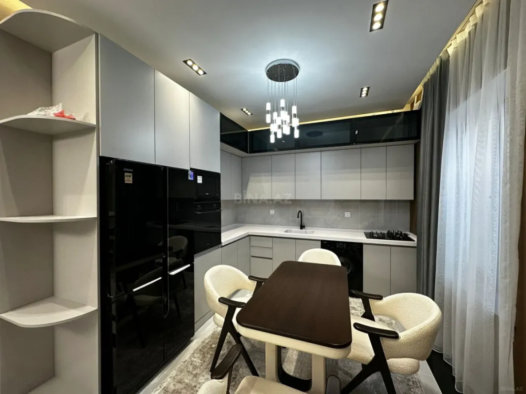 Satılır 4 otaqlı həyət evi 144 m²