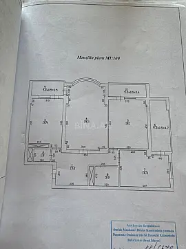 Satılır 3 otaqlı mənzil 122 m²