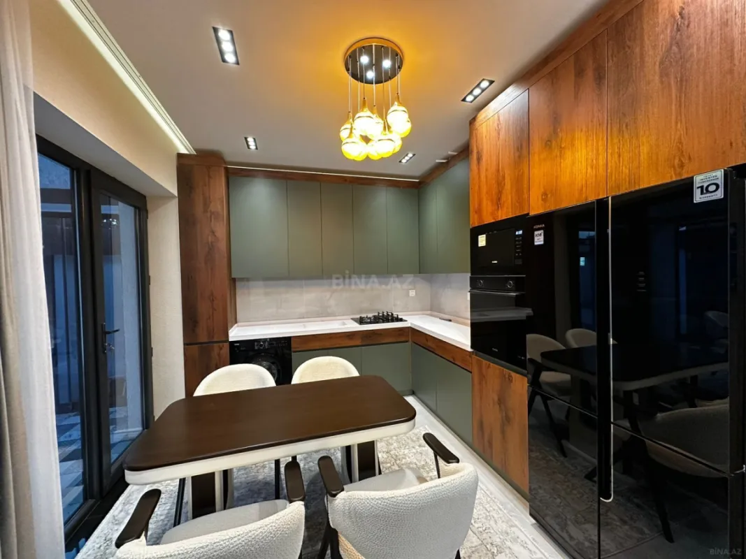 Satılır 4 otaqlı həyət evi 160 m²