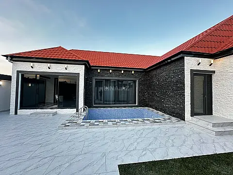 Satılır 4 otaqlı həyət evi 160 m²
