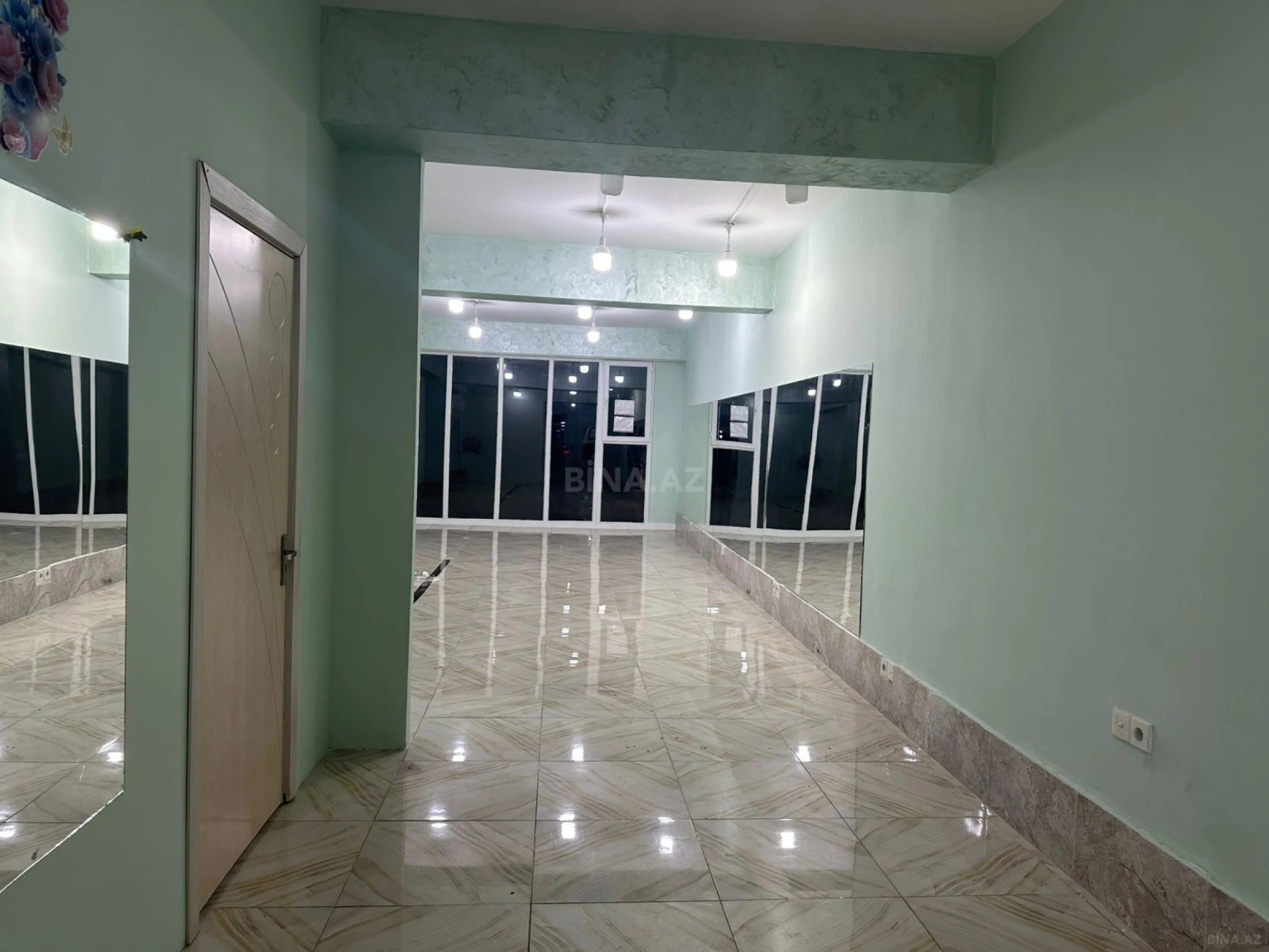 Kirayə verilir obyekt 78 m²