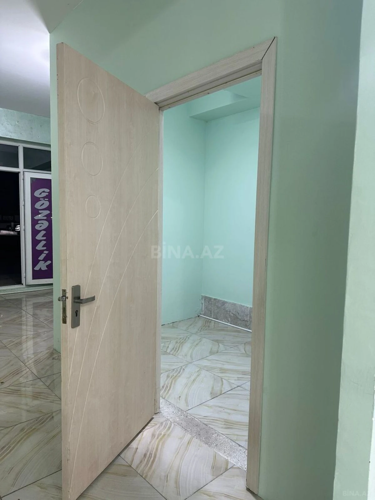 Kirayə verilir obyekt 78 m²