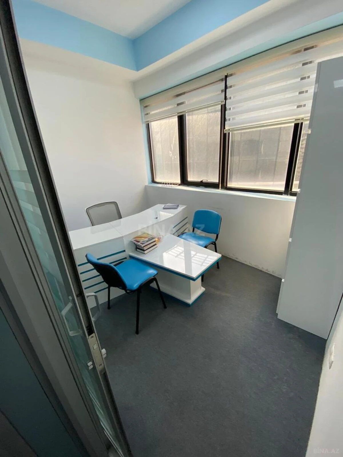Satılır 8 otaqlı ofis 249 m²