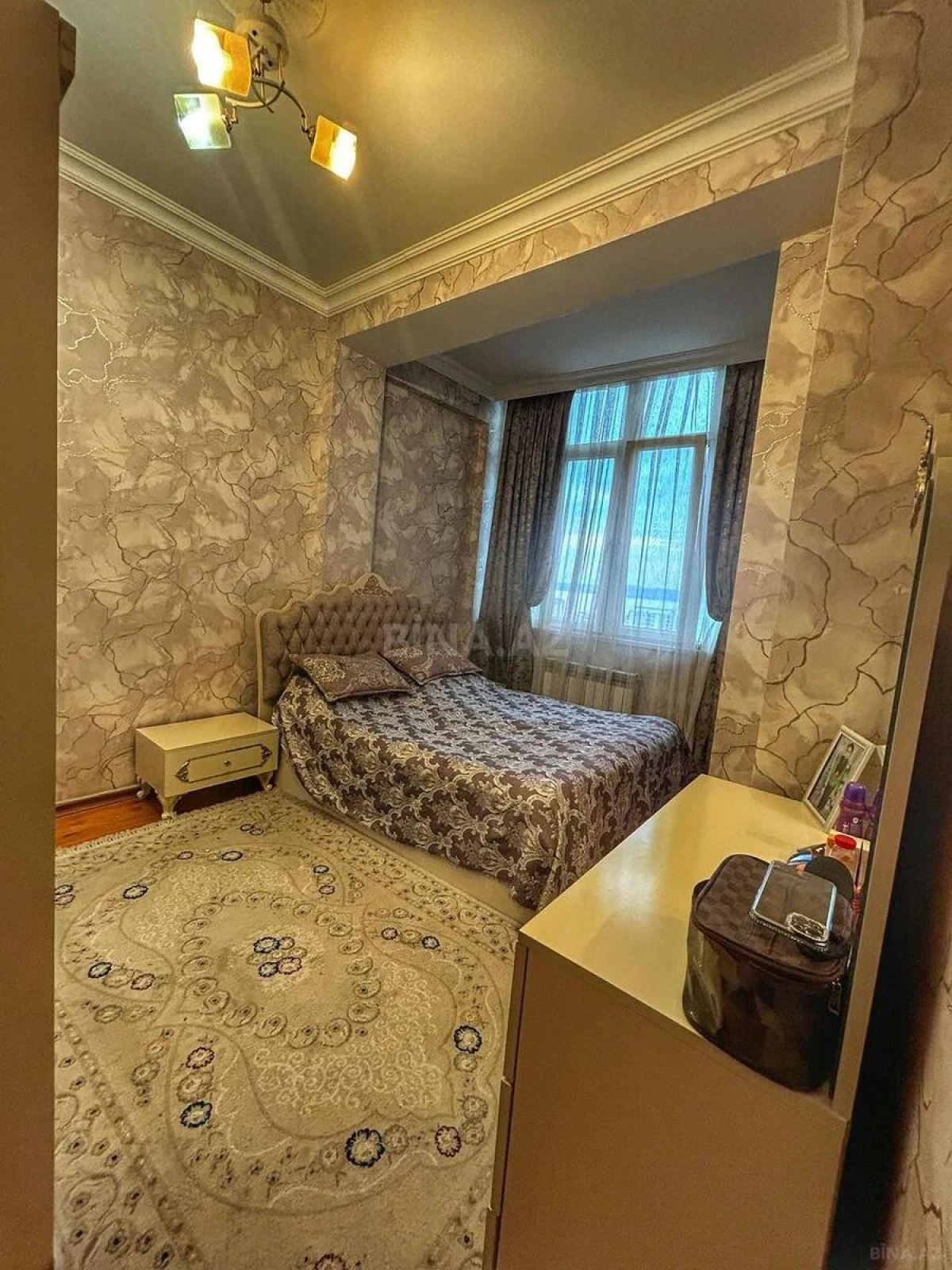Satılır 2 otaqlı mənzil 56 m²