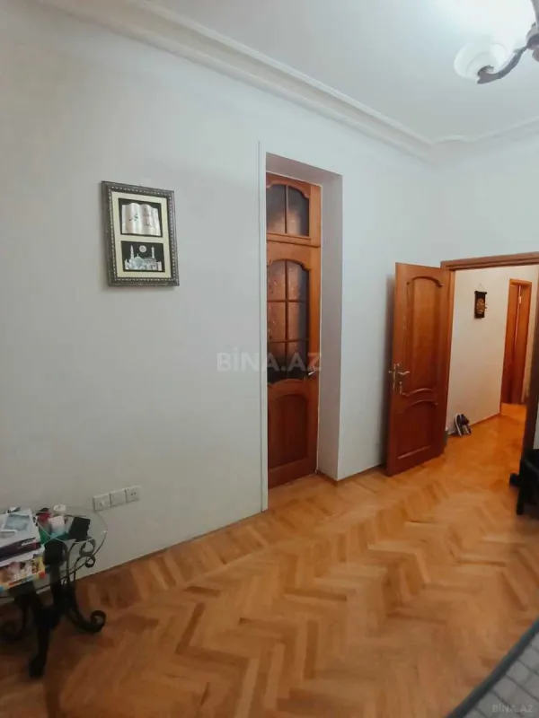 Satılır 2 otaqlı mənzil 56 m²