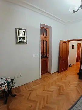 Satılır 2 otaqlı mənzil 56 m²