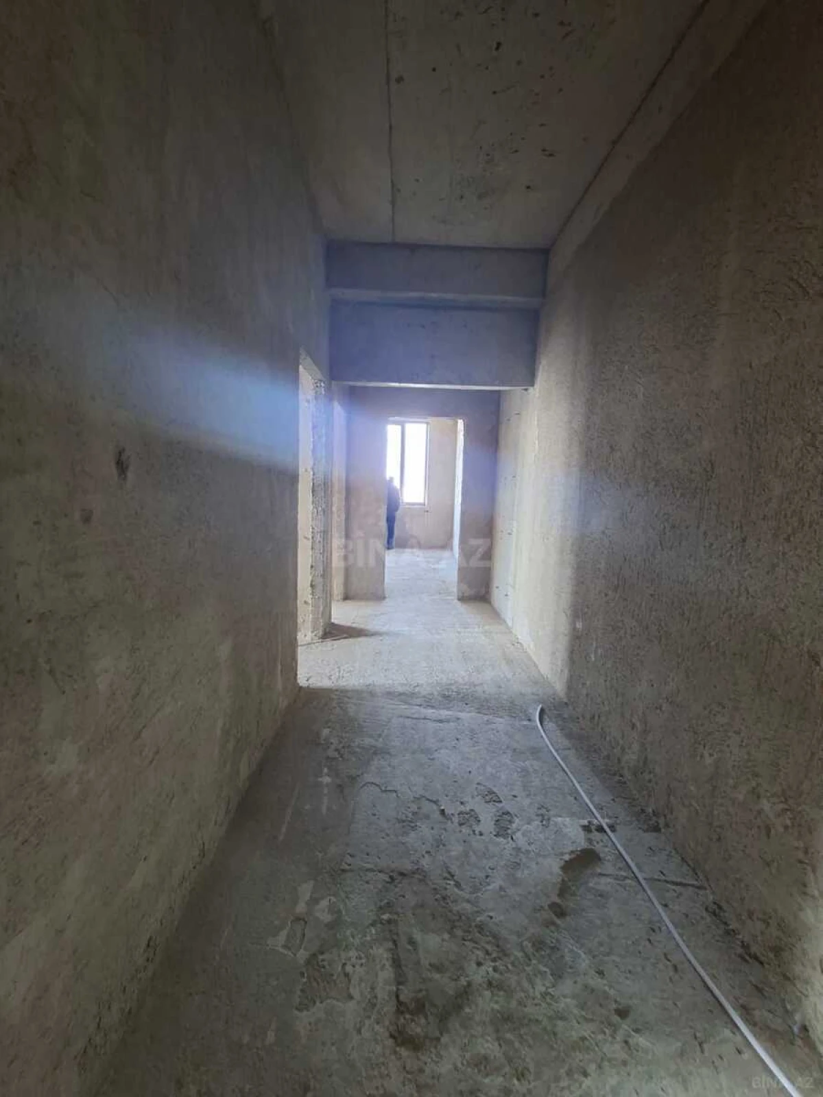 Satılır 3 otaqlı mənzil 96 m²