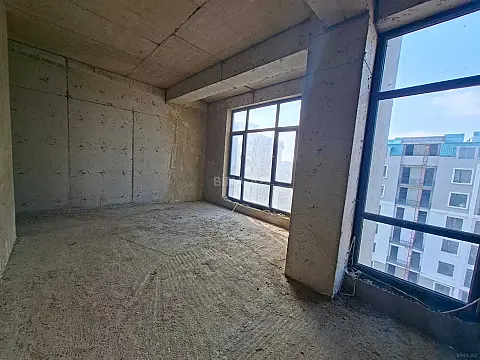 Satılır 3 otaqlı mənzil 96 m²