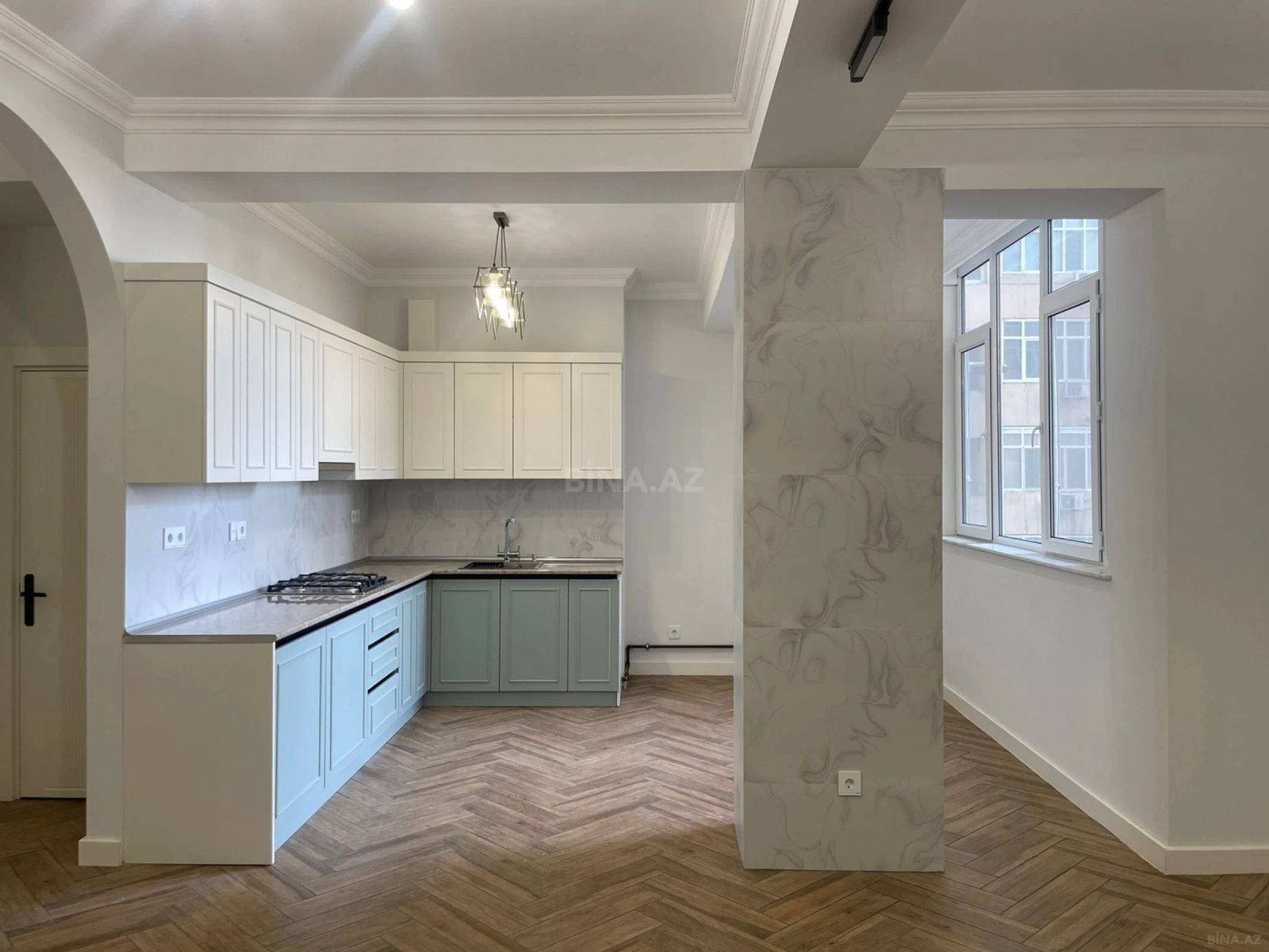 Satılır 3 otaqlı mənzil 77 m²