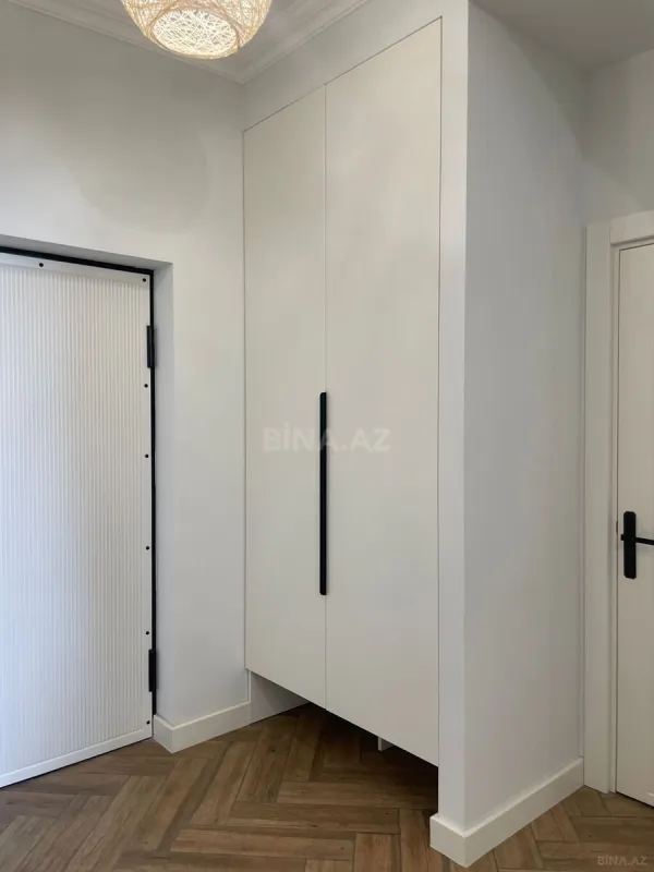 Satılır 3 otaqlı mənzil 77 m²