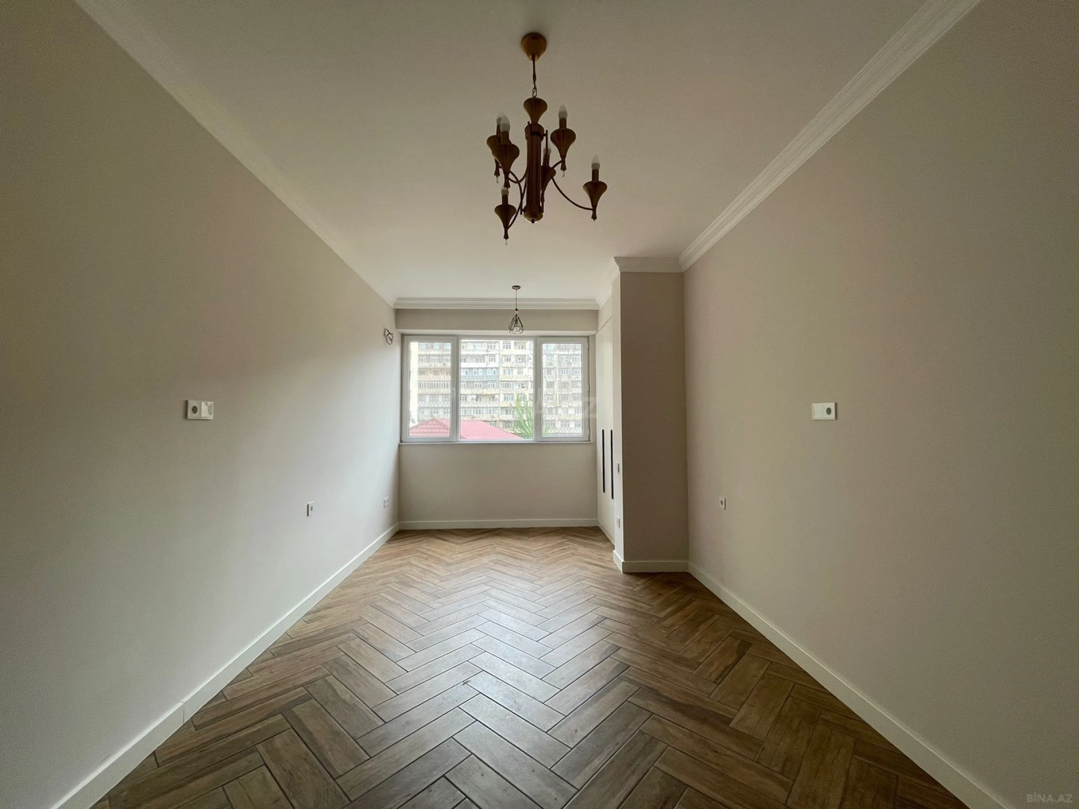 Satılır 3 otaqlı mənzil 77 m²