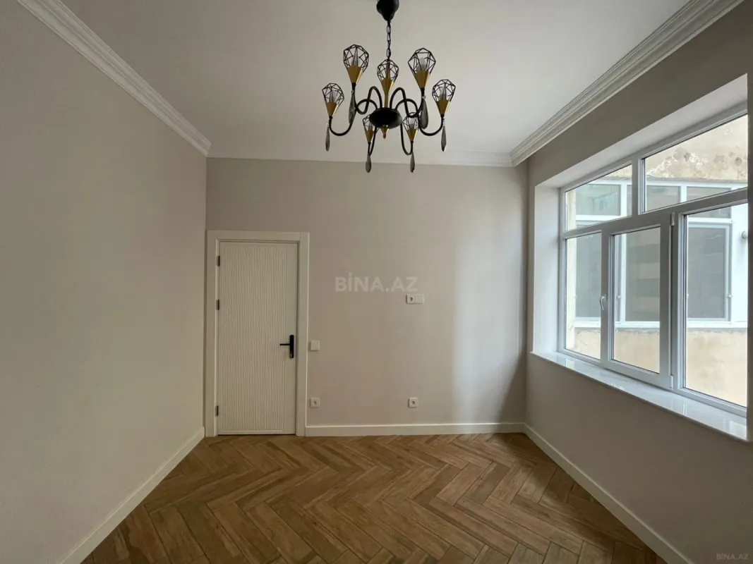 Satılır 3 otaqlı mənzil 77 m²