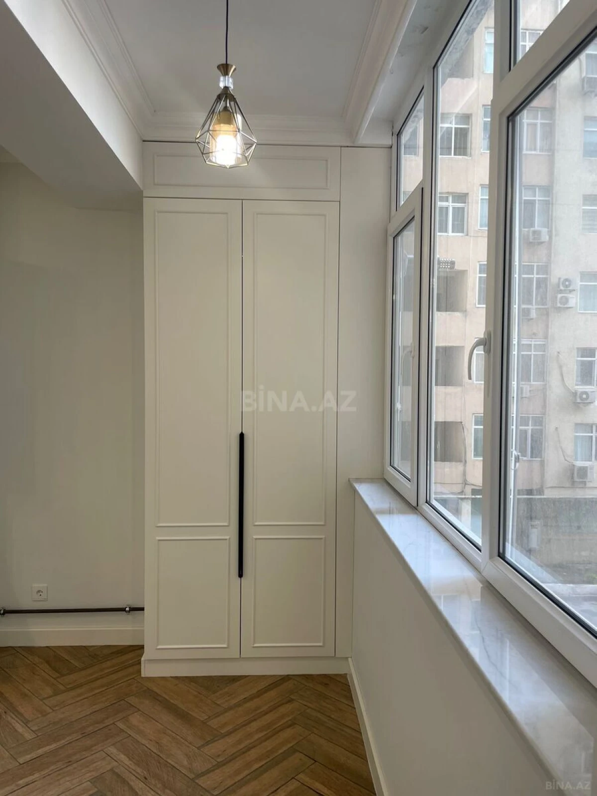 Satılır 3 otaqlı mənzil 77 m²
