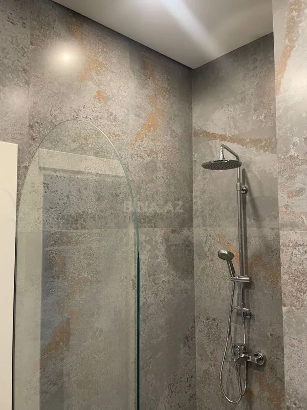 Satılır 3 otaqlı mənzil 77 m²