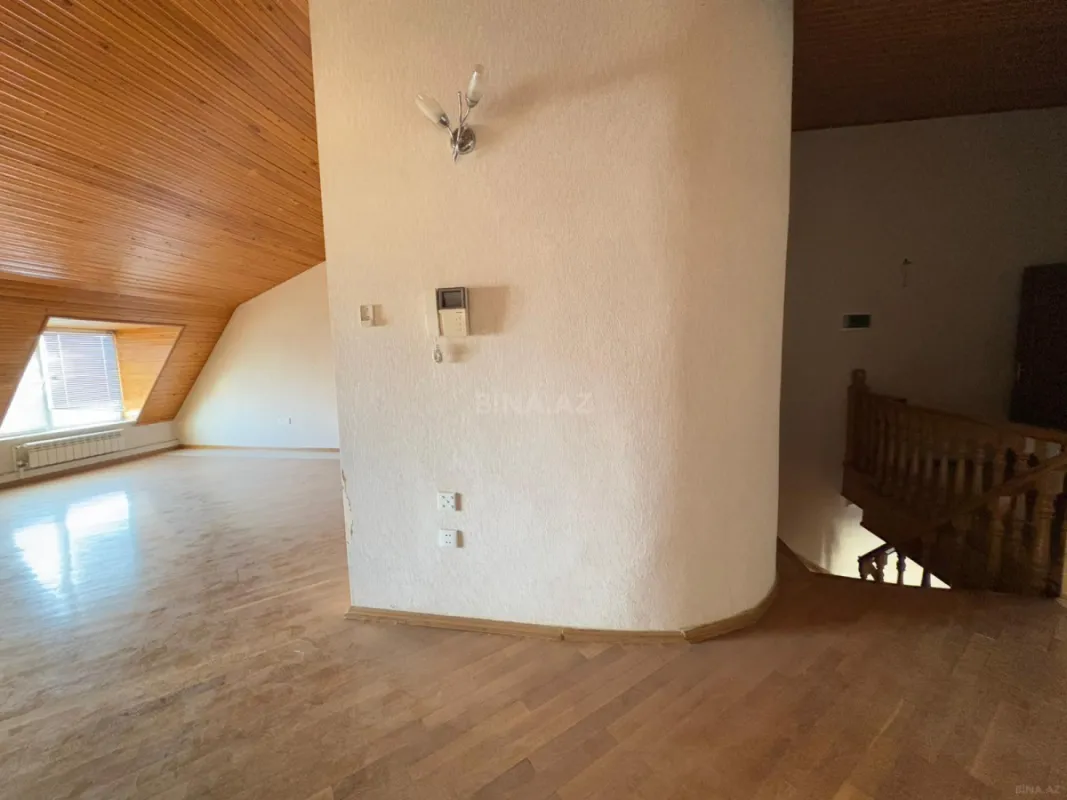 Satılır 3 otaqlı mənzil 150 m²