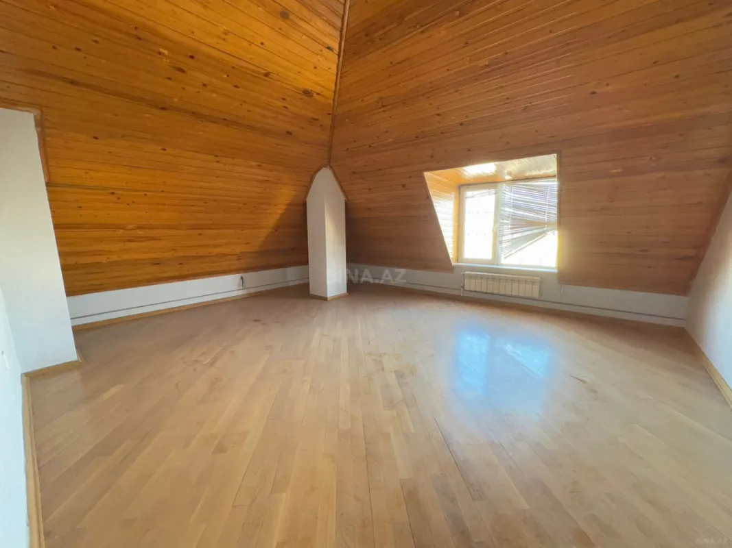 Satılır 3 otaqlı mənzil 150 m²