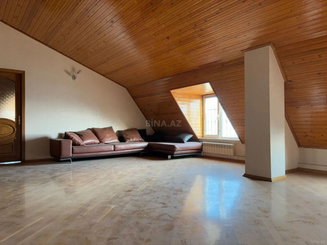 Satılır 3 otaqlı mənzil 150 m²