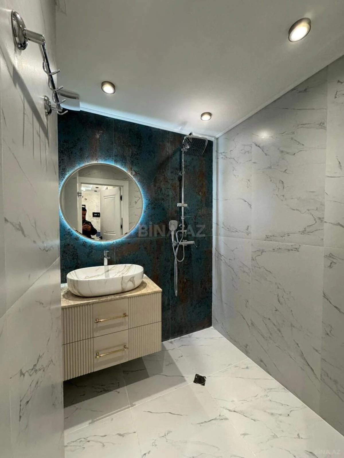 Satılır 3 otaqlı mənzil 85 m²