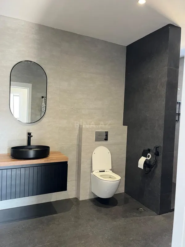 Satılır 7 otaqlı həyət evi 260 m²