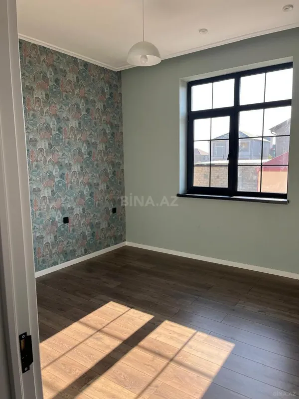 Satılır 7 otaqlı həyət evi 260 m²