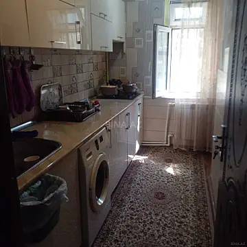Satılır 3 otaqlı mənzil 65 m²