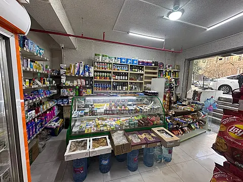 Satılır obyekt 72 m²